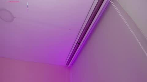 Miss Guzman  online show from 03-04-26, 01:22