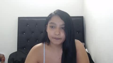 Snapshot of oriana_ston chatting on 02-21-26, 02:23 oriana_ston online show from 02-21-26, 02:23