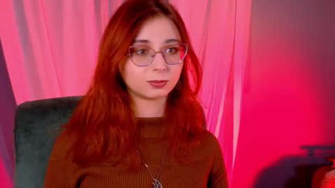 Orianna -  Hi Im into geek culture cosplay crafting LARP games. Shall we play DnD online show from 10-08-25, 02:14