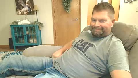 Snapshot of originalhempfarmer chatting on 12-11-24, 04:28 Originalhempfarmer online show from 12-11-24, 04:28