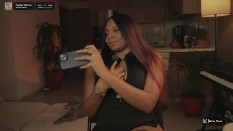 Orla online show from 11-12-25, 12:11