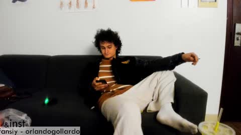 Fansly and Instagram -  online show from 03-07-25, 11:18