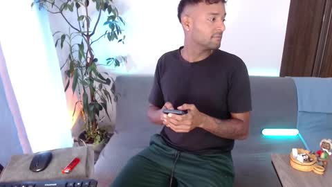 orlando_horny online show from 10-08-25, 04:04