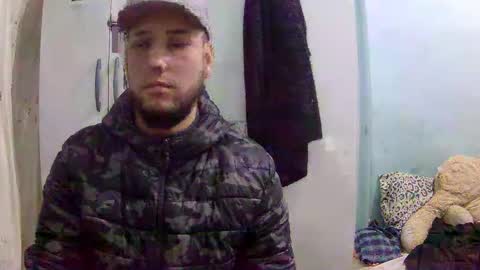 orlds3 online show from 09-10-25, 02:28