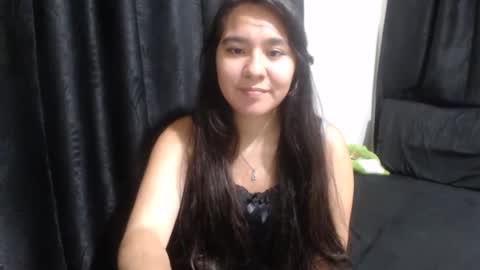 Snapshot of orlyn_ chatting on 02-15-25, 06:12 ilonka collins online show from 02-15-25, 06:12
