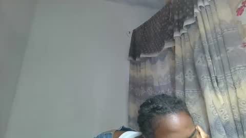 Snapshot of ornellahhh chatting on 10-25-25, 09:17 ornellahhh online show from 10-25-25, 09:17