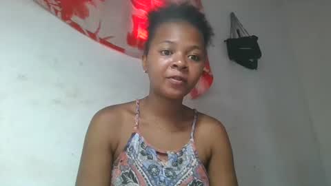 Snapshot of ornellahhh chatting on 11-04-25, 10:47 ornellahhh online show from 11-04-25, 10:47