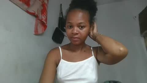 Snapshot of ornellahhh chatting on 11-05-25, 04:34 ornellahhh online show from 11-05-25, 04:34