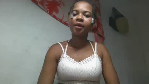 Snapshot of ornellahhh chatting on 11-09-25, 10:08 ornellahhh online show from 11-09-25, 10:08