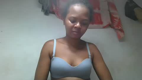 Snapshot of ornellahhh chatting on 11-13-25, 10:41 ornellahhh online show from 11-13-25, 10:41