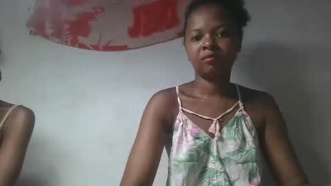 Snapshot of ornellahhh chatting on 11-23-25, 07:41 ornellahhh online show from 11-23-25, 07:41