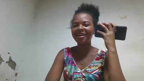 Snapshot of ornellahhh chatting on 11-29-25, 05:32 ornellahhh online show from 11-29-25, 05:32