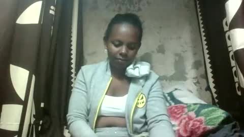 Snapshot of ornettee chatting on 10-07-25, 08:22 ornettee online show from 10-07-25, 08:22