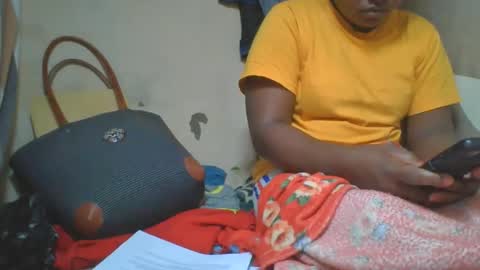 Snapshot of ornettee chatting on 11-14-25, 06:12 ornettee online show from 11-14-25, 06:12