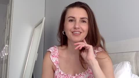 Snapshot of orvaline chatting on 06-10-26, 02:05 orvaline online show from 06-10-26, 02:05