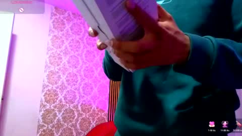 Snapshot of osamu_tay chatting on 05-15-26, 03:24 osamu_tay online show from 05-15-26, 03:24