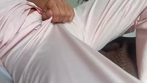 Snapshot of osarito3x chatting on 02-03-26, 12:32 osarito3x online show from 02-03-26, 12:32