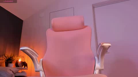 Oscar online show from 03-28-26, 05:51