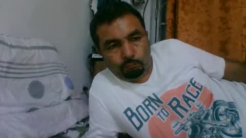 oscarjhe3512 online show from 02-18-26, 01:56