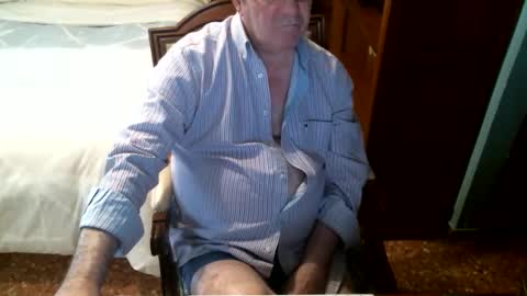 Oscar online show from 11-23-25, 11:21