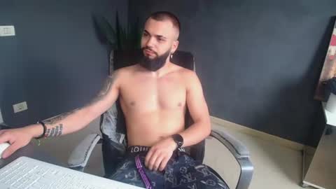 OscarWills online show from 06-27-26, 04:28