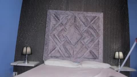 oshun_444 online show from 06-05-26, 12:11