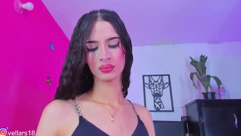 Snapshot of osiris_doll chatting on 01-18-26, 06:23 vella online show from 01-18-26, 06:23