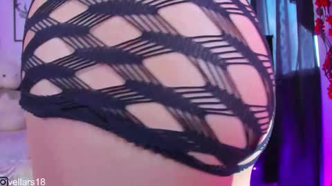 Snapshot of osiris_doll chatting on 02-12-26, 06:03 vella online show from 02-12-26, 06:03