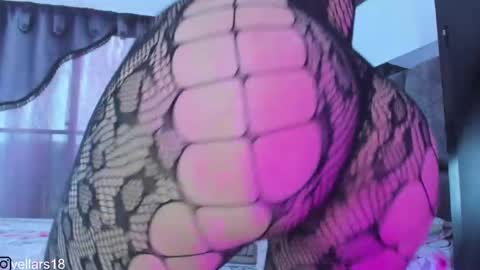 Snapshot of osiris_doll chatting on 04-05-26, 05:21 vella online show from 04-05-26, 05:21