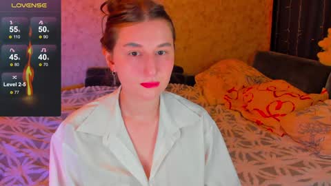 Leliana online show from 02-07-25, 12:28