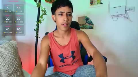 Snapshot of ostin_18hot chatting on 05-12-26, 01:58 ostin 18hot online show from 05-12-26, 01:58