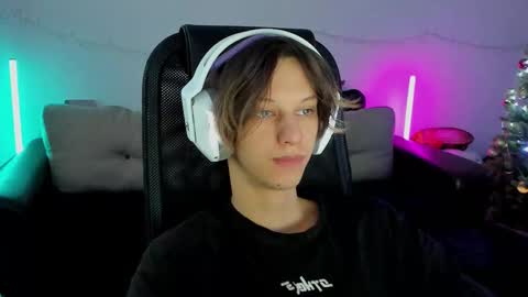 Ostin online show from 12-20-25, 09:38