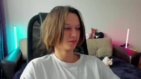 Ostin online show from 04-12-26, 10:31