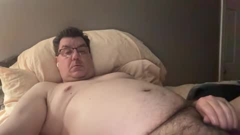 Snapshot of otter916 chatting on 05-03-26, 03:34 otter916 online show from 05-03-26, 03:34