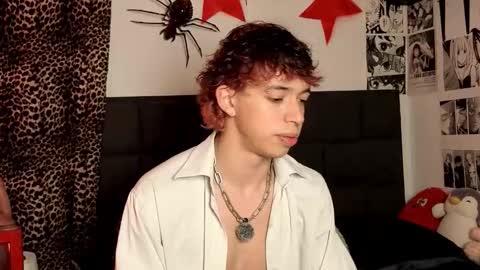 Snapshot of otter_star chatting on 12-15-25, 03:00 Princces Albert online show from 12-15-25, 03:00