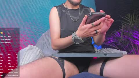Snapshot of otter_wet chatting on 04-14-26, 08:42 otter_wet online show from 04-14-26, 08:42