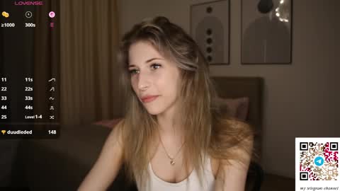 Snapshot of ottiliebolyard chatting on 03-31-26, 09:15 Anne online show from 03-31-26, 09:15