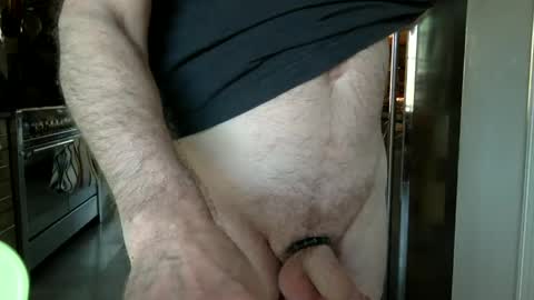 Snapshot of ottodick chatting on 01-11-25, 09:57 Otto online show from 01-11-25, 09:57