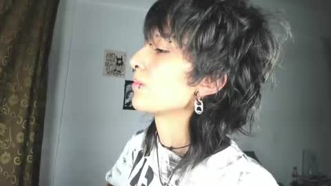 Otto 3 online show from 12-16-25, 12:37