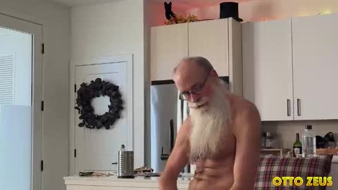 Snapshot of ottozeus chatting on 11-07-25, 09:26 Otto Zeus online show from 11-07-25, 09:26