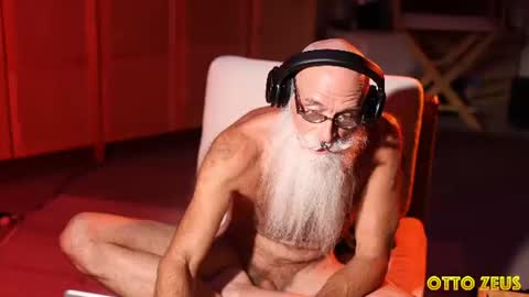Snapshot of ottozeus chatting on 07-19-26, 05:11 Otto Zeus online show from 07-19-26, 05:11