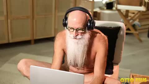 Snapshot of ottozeus chatting on 07-24-26, 12:52 Otto Zeus online show from 07-24-26, 12:52
