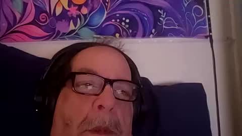 ou8124824 online show from 11-18-25, 01:59