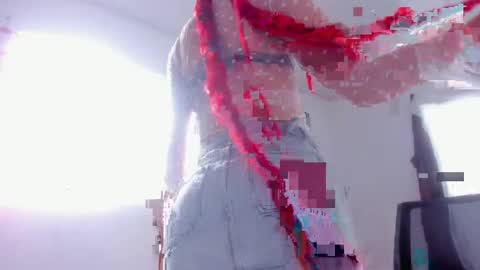 Snapshot of ounla_sweet chatting on 05-11-26, 10:18 ounla sweet online show from 05-11-26, 10:18