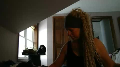 JJ online show from 02-10-26, 02:21