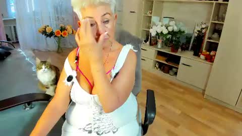 Alla online show from 07-28-26, 09:04