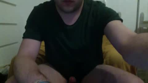 Snapshot of ovid231 chatting on 03-06-25, 10:26 92 online show from 03-06-25, 10:26