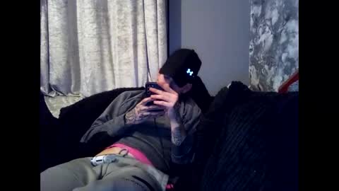 Snapshot of owen162462 chatting on 02-27-25, 11:15 Owen kayz online show from 02-27-25, 11:15