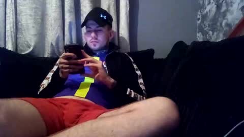 Snapshot of owen162462 chatting on 03-02-25, 11:31 Owen kayz online show from 03-02-25, 11:31