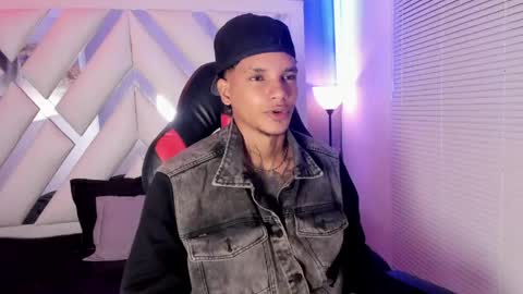 owen blaze online show from 05-21-26, 03:24